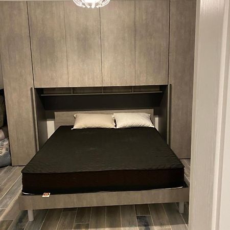 One Beautiful Bedroom Flat In Pieta Exterior photo